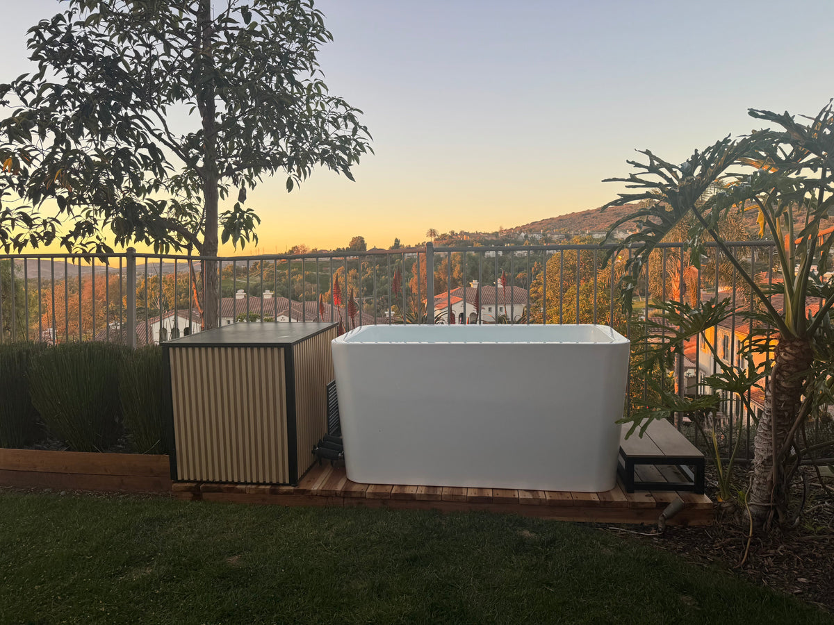 RevX Acrylic X Tub Cold Plunge with Chiller